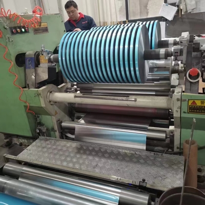 Özel Mavi ve Siyah Bakır Metalize Pet veya Alüminize Poliester Film Paketleme ve Kanallar için