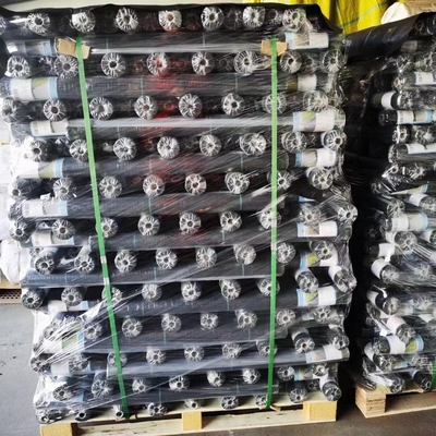70-180GSM Siyah ve Yeşil PP Nonwoven Ot Kontrol Kumaş Çöpçatanlık için, Kumaş Ot Mat