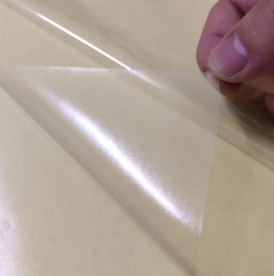 Yüksek sıcaklığa dayanıklı Çift taraflı yağ yapıştırıcı Sarı Alt Kağıt Şeffaf PVC Çift taraflı yapıştırıcı film