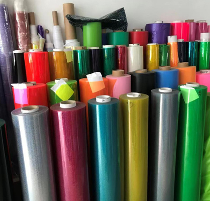 PVC Yumuşak Yapıştırıcı Şeffaf Film Renkli PVC Dondurulmuş Renkli Parlak Yapıştırıcı PVC Film