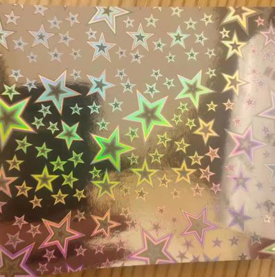 12mic PET / 17mic bopp holografik metalize primer kaplama UV baskı için kullanılır