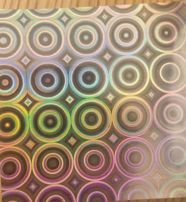 12mic PET / 17mic bopp holografik metalize primer kaplama UV baskı için kullanılır