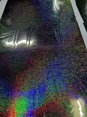 12mic PET / 17mic bopp holografik metalize primer kaplama UV baskı için kullanılır