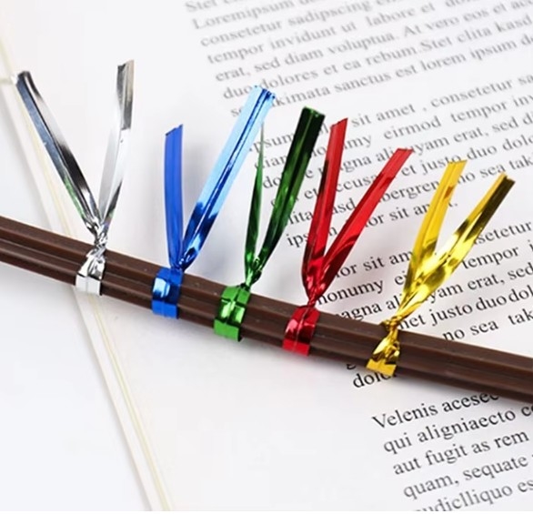 Ekmek ve hediye için 8cm Metal Spool Altın Twist Kravat